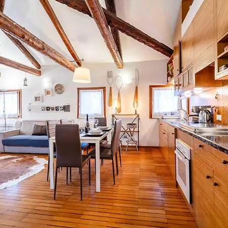 Apartmán Attico San Marco *
